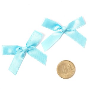Бантик атласный 3,5см св.голубой, 100 шт. в уп.