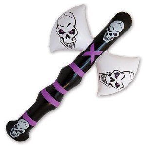 Игрушка надувная Секира Череп 85см